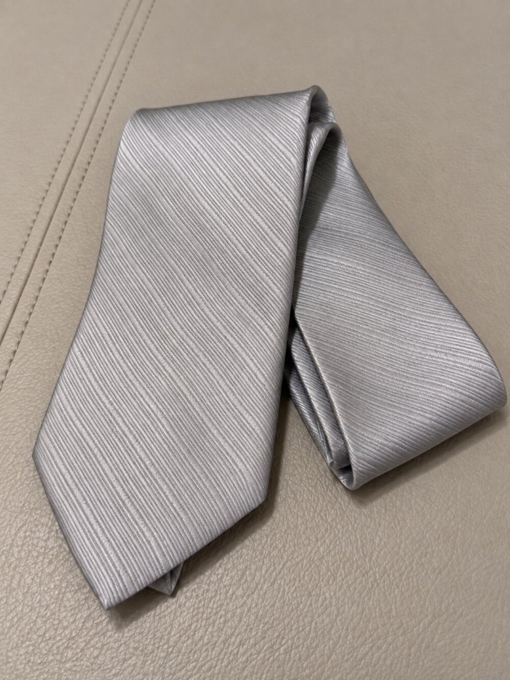 Handsome! Jones New York Silver 100% Silk Tie